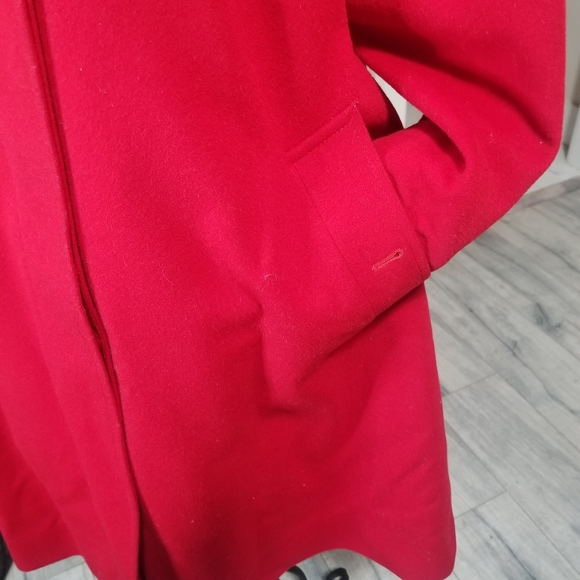 Vintage Burberry Red Wool/Alpaca Pea Coat. Size: Large. - Picture 6 of 10